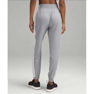 Lululemon Adapted State High-Rise Colorblock Grey White Ankle Pants Joggers 2